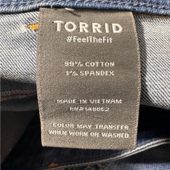 Torrid Crop Boyfriend Straight Vintage Stretch Mid-Rise Jean Size 16 - Picture 9 of 9